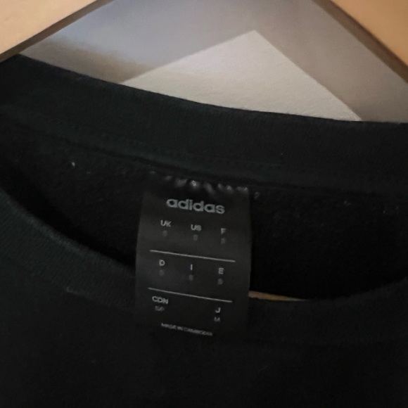 Adidas women’s sweater - Picture 2 of 4